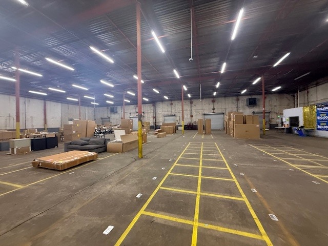 10020 N Palafox St, Pensacola, FL à louer Photo intérieure– Image 1 sur 5