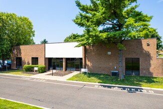 Plus de détails pour 2607 Interplex Dr, Trevose, PA - Local d'activités à louer