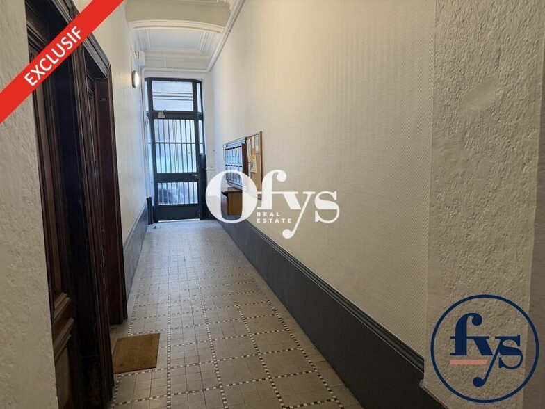 19 Rue Laurent Vibert, Lyon à vendre - Hall d’entrée – Image 2 sur 15