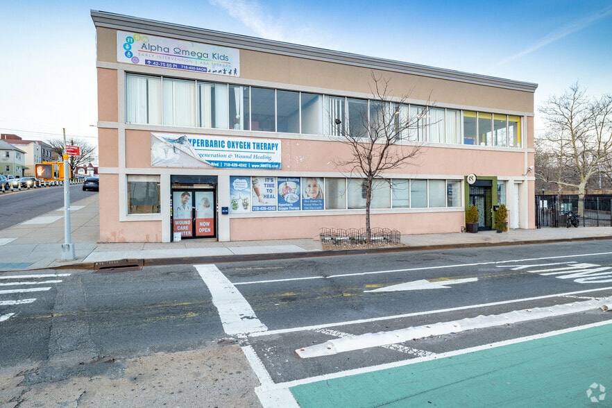 65-35 Queens Blvd, Woodside, NY à louer - Photo de l’immeuble – Image 3 sur 7