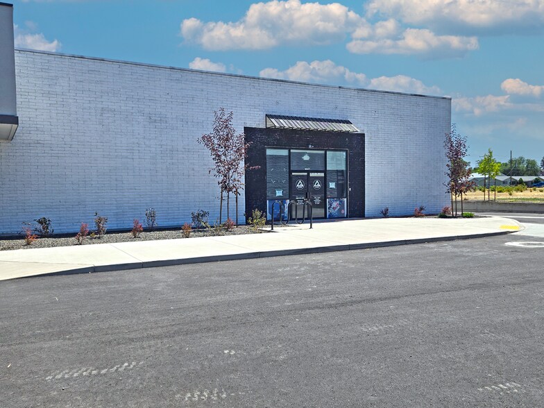 1600 N Main St, Meridian, ID à louer - Photo de l’immeuble – Image 3 sur 29