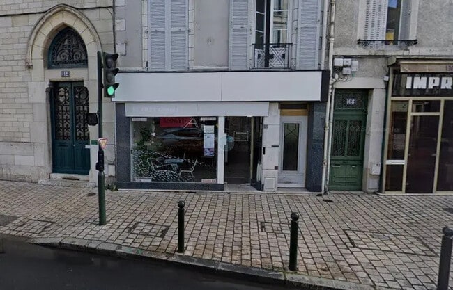 Plus de détails pour Local commercial à vendre