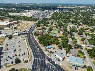Plus de détails pour 1122 E Villa Maria, Bryan, TX - Terrain à vendre