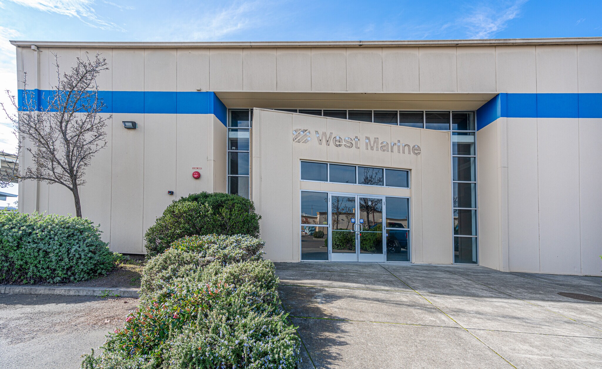 2885 Santa Rosa Ave, Santa Rosa, CA à louer Photo principale– Image 1 sur 13