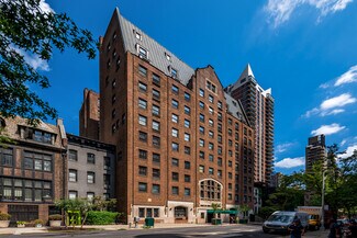 Plus de détails pour 235 E 49th St, New York, NY - Logement à vendre