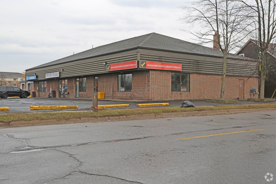 601 Southworth St S, Welland, ON à louer - Photo de l’immeuble – Image 2 sur 4