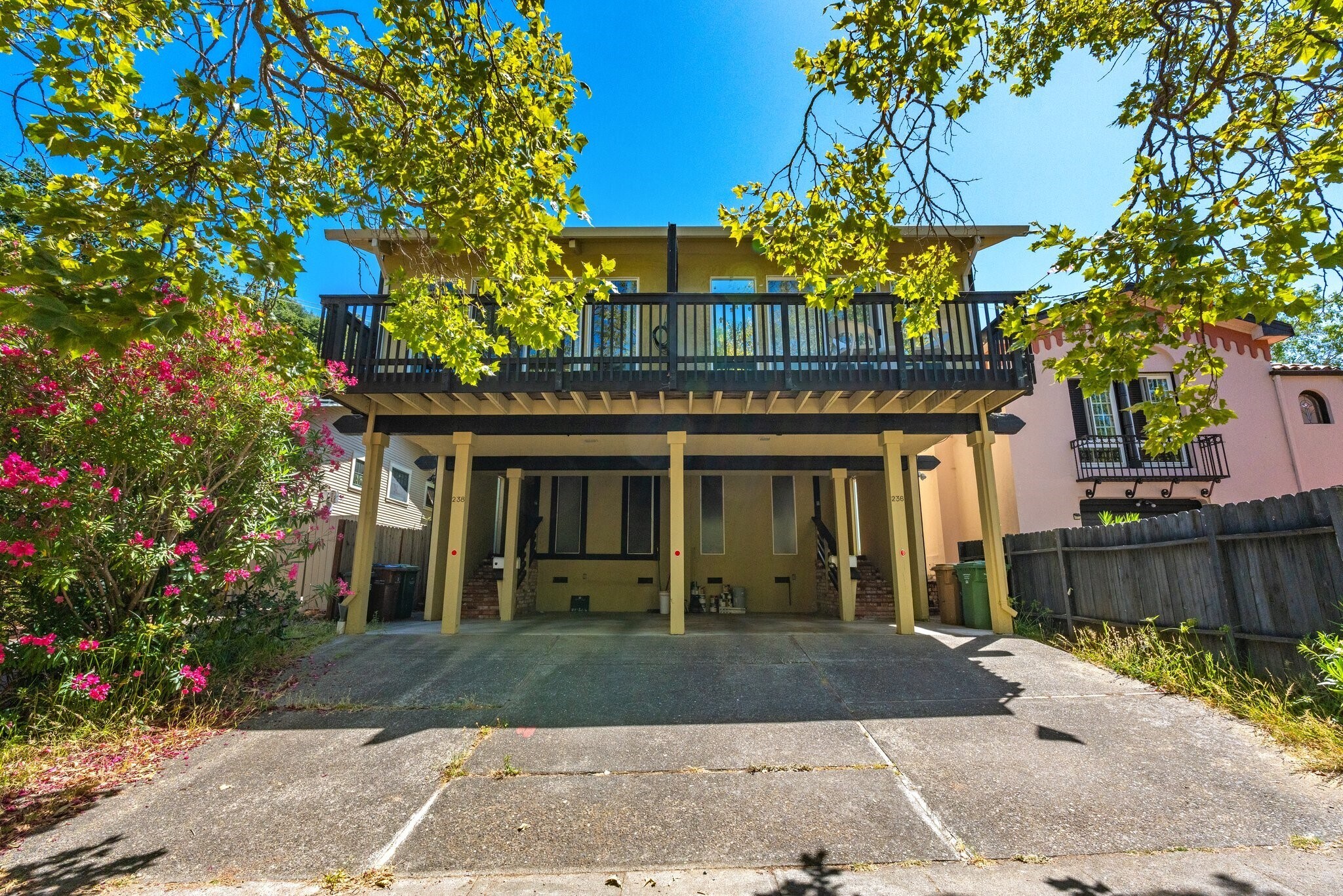 236 C St, San Rafael, CA à vendre Photo principale– Image 1 sur 1
