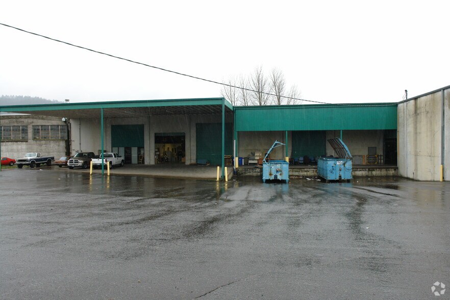 2621 NW Industrial, Portland, OR à louer - Photo de l’immeuble – Image 3 sur 5