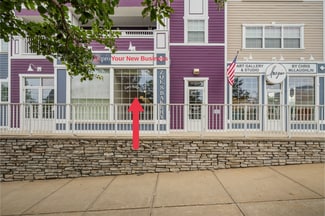 Plus de détails pour 225 N Whittaker St, New Buffalo, MI - Logement à vendre