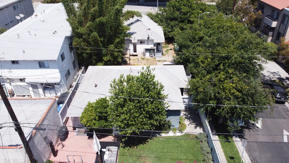 2499 Sawtelle Blvd, Los Angeles, CA à vendre - Photo de l’immeuble – Image 2 sur 4