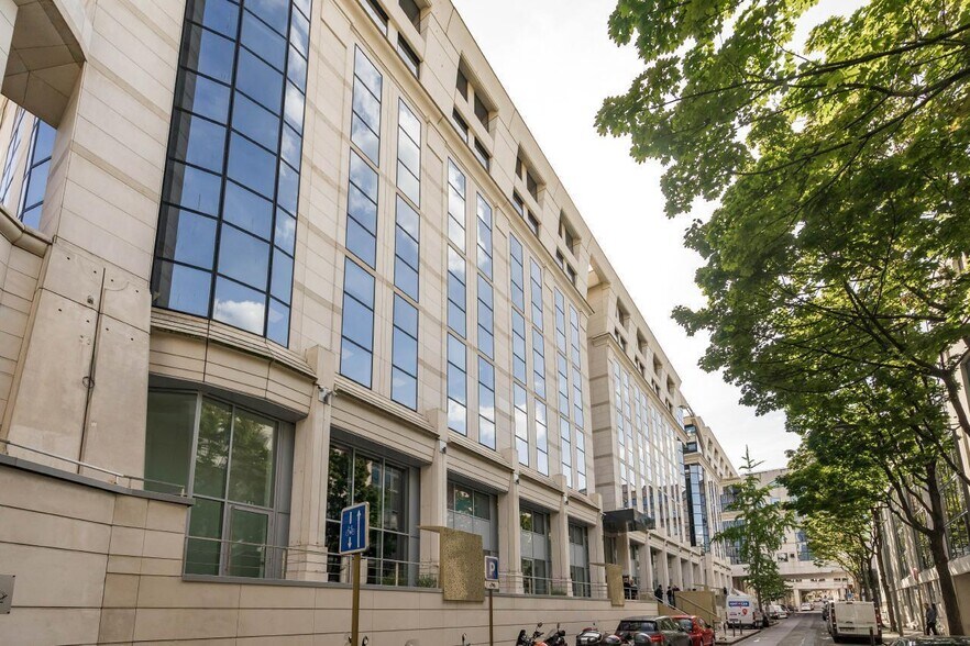 7 Avenue De La Cristallerie, Sèvres à louer - Photo de l’immeuble – Image 1 sur 9