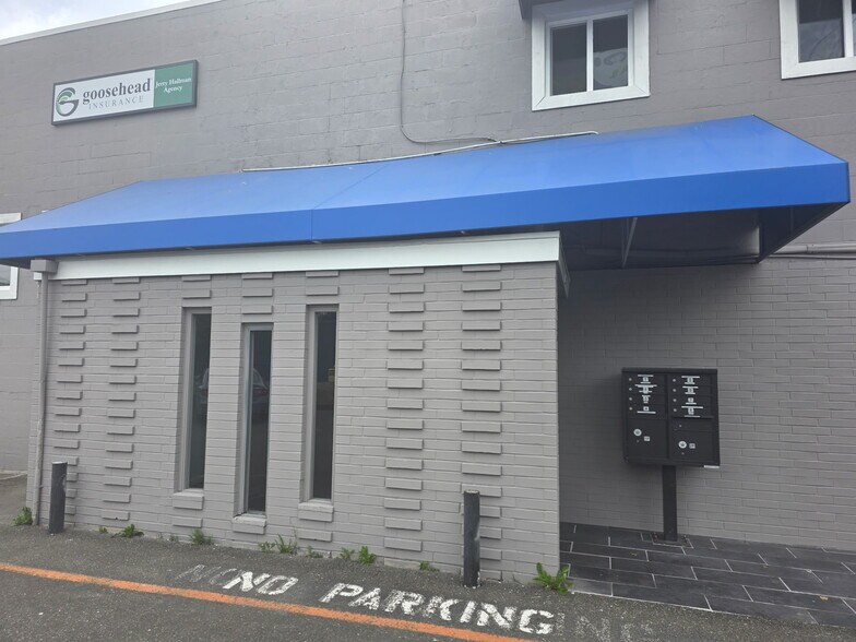 1712 6th Ave, Tacoma, WA à louer - Photo de l’immeuble – Image 3 sur 35