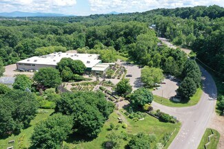 Plus de détails pour 126-128 Intervale ave, Burlington, VT - Local d’activités à vendre