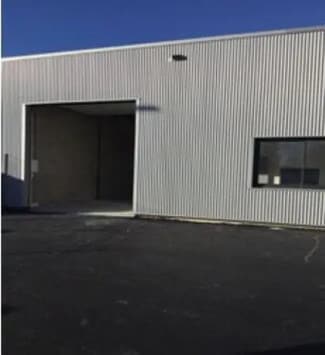 Plus de détails pour Industriel/Logistique à louer