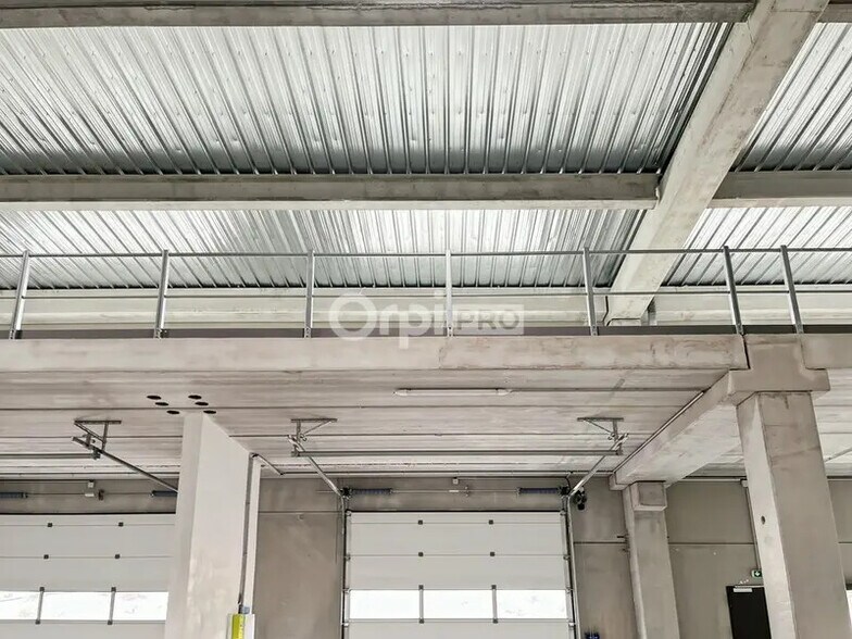 Industriel/Logistique dans La Ciotat à louer - Photo intérieure – Image 3 sur 7