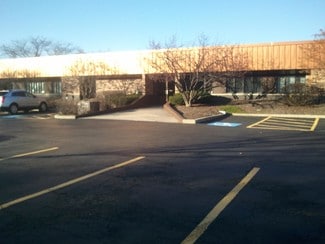 Plus de détails pour 3701 Commercial Dr, Northbrook, IL - Bureau, Bureau/Local commercial à louer