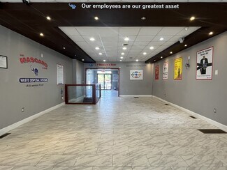 Plus de détails pour 109-133 N York Rd, Willow Grove, PA - Local commercial à louer