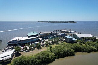 Plus de détails pour 450 Dock St, Cedar Key, FL - Local commercial à vendre
