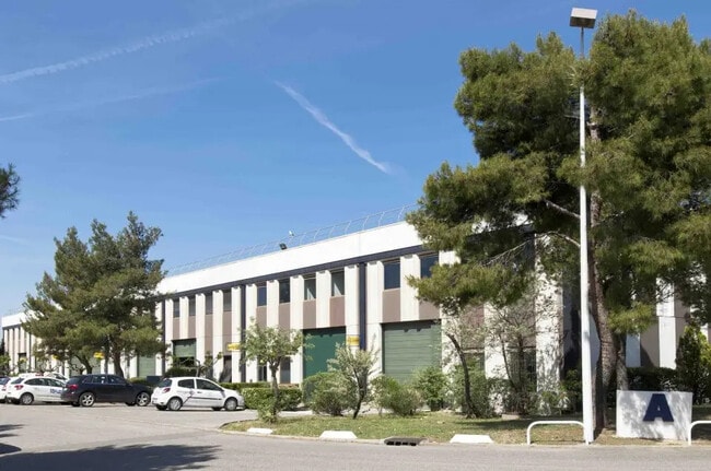 Plus de détails pour Chemin De La Bastide Blanche, Vitrolles - Industriel/Logistique à louer