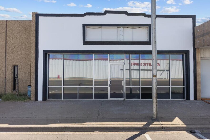 1116 N Grant Ave, Odessa, TX à louer - Photo de l’immeuble – Image 1 sur 7