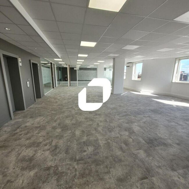 Plus de détails pour 112-118 Rue De Silly, Boulogne-Billancourt - Bureau à louer