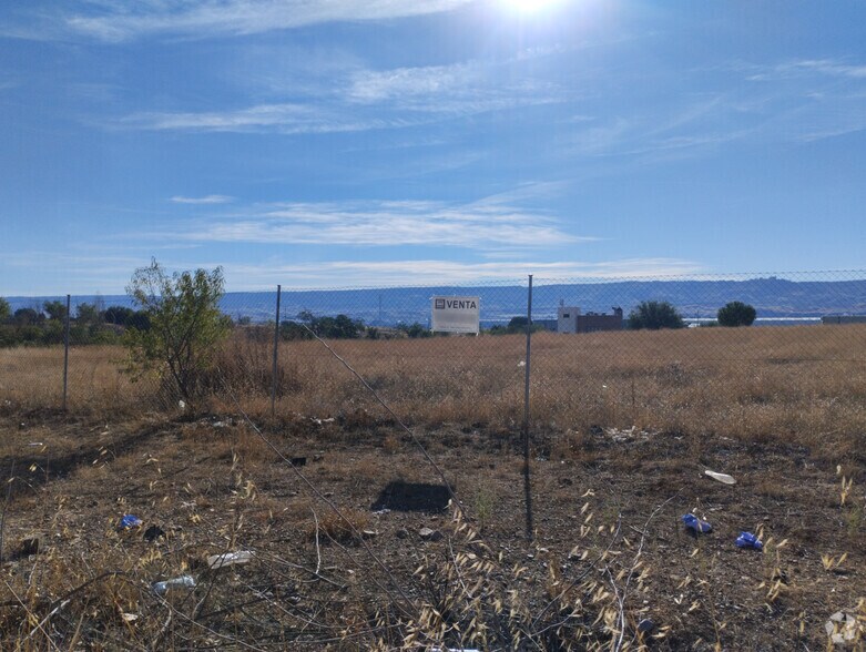 Terrain dans Meco, Madrid à vendre - Photo de l’immeuble – Image 2 sur 4
