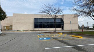 Plus de détails pour 820 W Bloomington Rd, Champaign, IL - Local commercial à louer