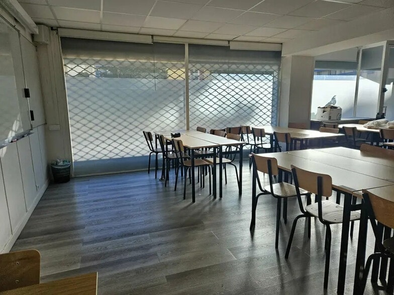 1 Avenue Saint-Maurice, Nice à louer - Photo de l’immeuble – Image 2 sur 4