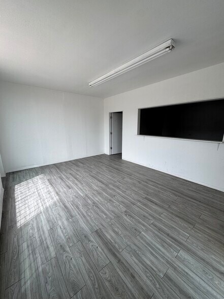 4320 Dyer St, El Paso, TX à louer - Photo de l’immeuble – Image 3 sur 6