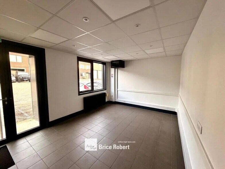 12 Chemin Des Gorges, Dardilly à louer - Photo intérieure – Image 3 sur 5