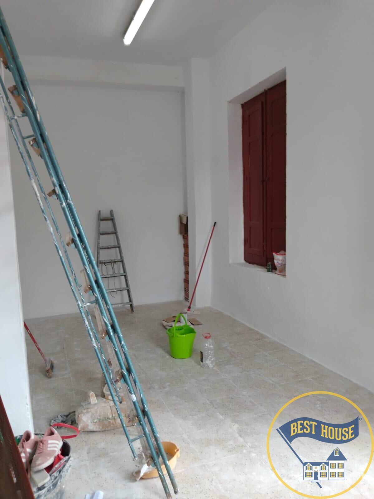 Immeuble residentiel dans Cuenca, Cuenca à vendre Photo intérieure– Image 1 sur 2
