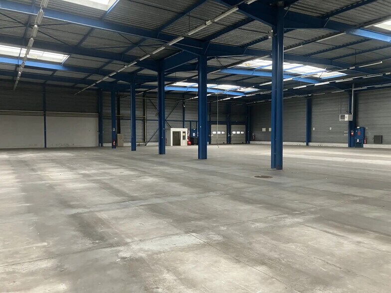 Industriel/Logistique dans Douai à louer - Photo de l’immeuble – Image 2 sur 5