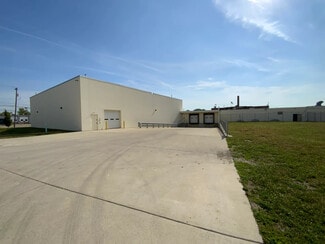 Plus de détails pour 211 Sylvania Ave, Toledo, OH - Industriel/Logistique à louer