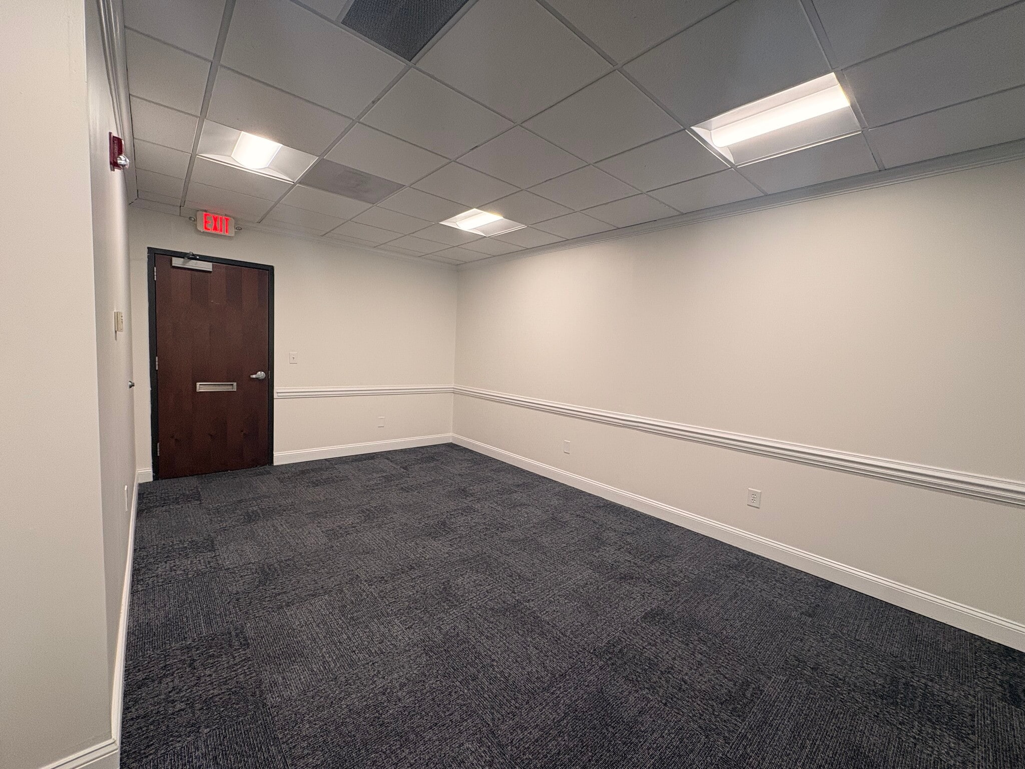 3803 Computer Dr, Raleigh, NC à louer Photo intérieure– Image 1 sur 5