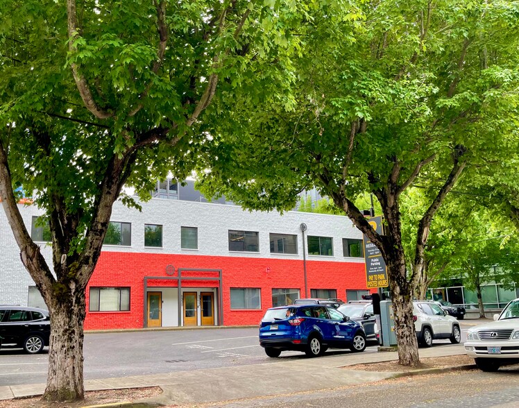 1328-1332 NW Kearney St, Portland, OR à louer - Photo de l’immeuble – Image 3 sur 5