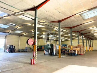 Plus de détails pour Bureau, Local d'activités à louer