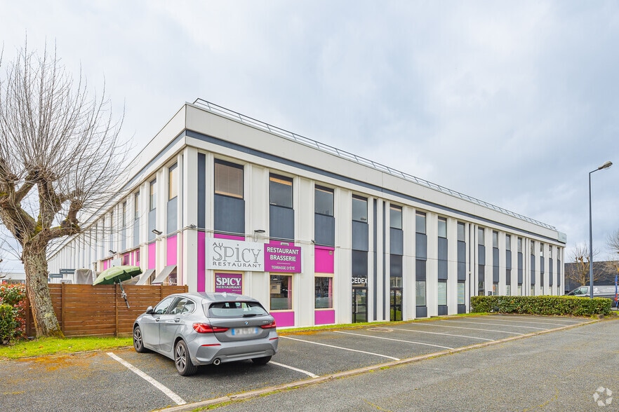 10 Avenue Du Québec, Villebon-sur-Yvette à louer - Photo de l’immeuble – Image 2 sur 2