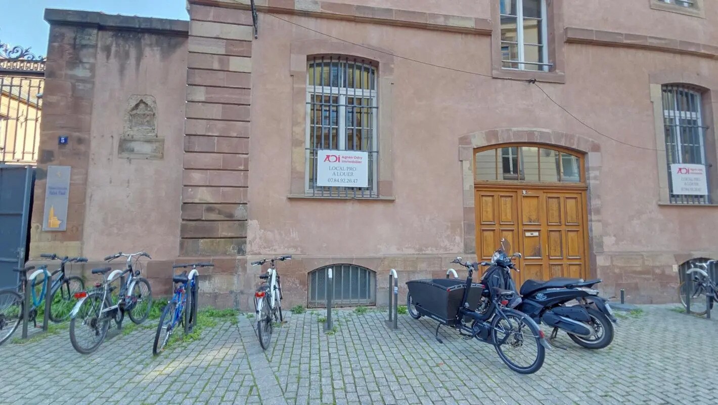 Bureau dans Strasbourg à louer Photo de l’immeuble– Image 1 sur 13