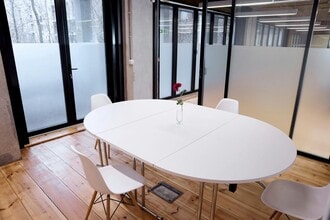 11-23 Downham Rd, Londres à louer Photo de l’immeuble– Image 2 sur 14