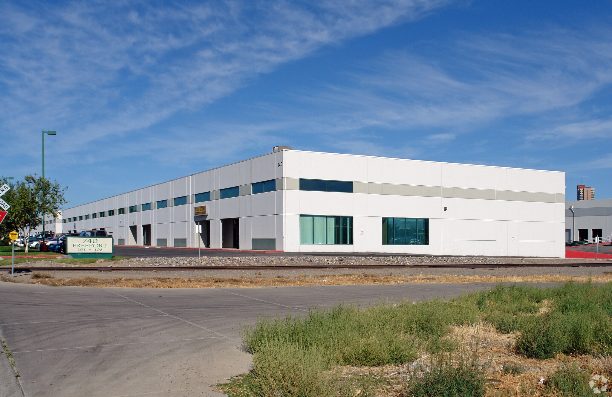 740 E Freeport Blvd, Sparks, NV à louer Photo principale– Image 1 sur 9