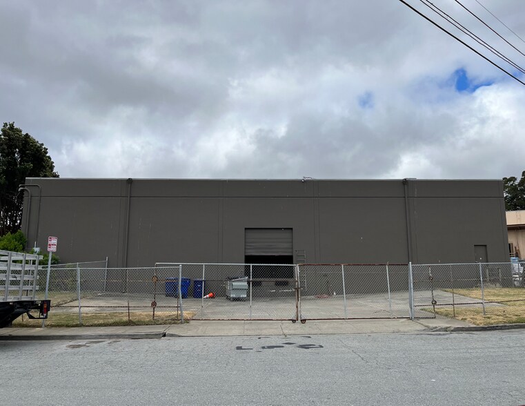 306-310 S Maple Ave, South San Francisco, CA à louer - Photo de l’immeuble – Image 2 sur 7