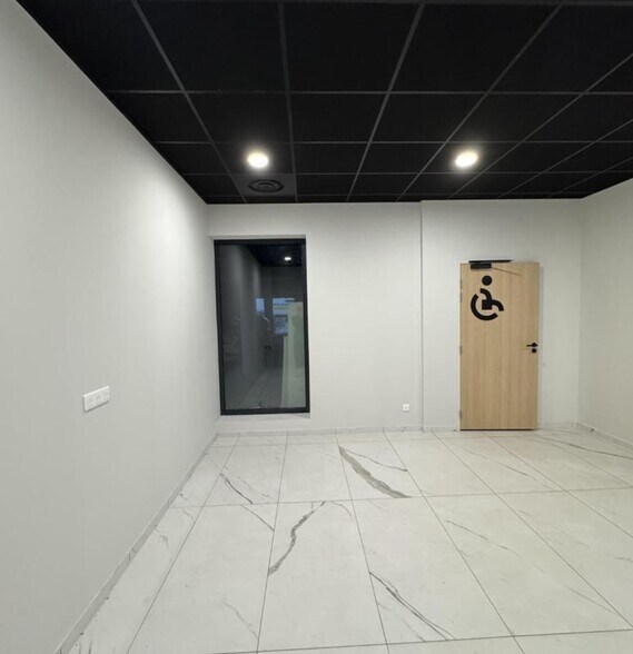 Bureaux/Médical dans Bruges à louer - Photo intérieure – Image 2 sur 5