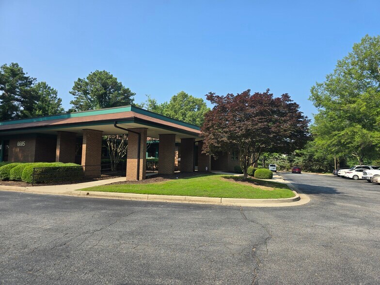 6685 Merchants Way, Morrow, GA à vendre - Photo de l’immeuble – Image 1 sur 18