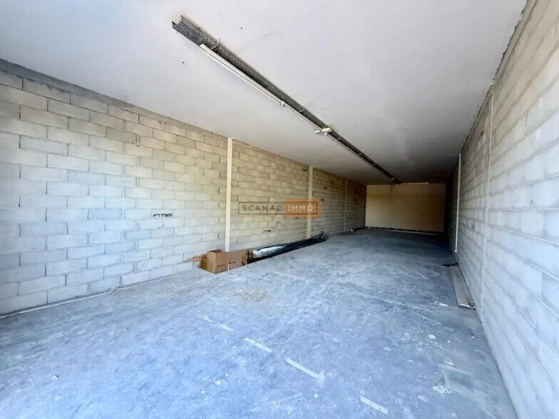 Industriel/Logistique dans Fréjus à louer - Photo intérieure – Image 3 sur 5