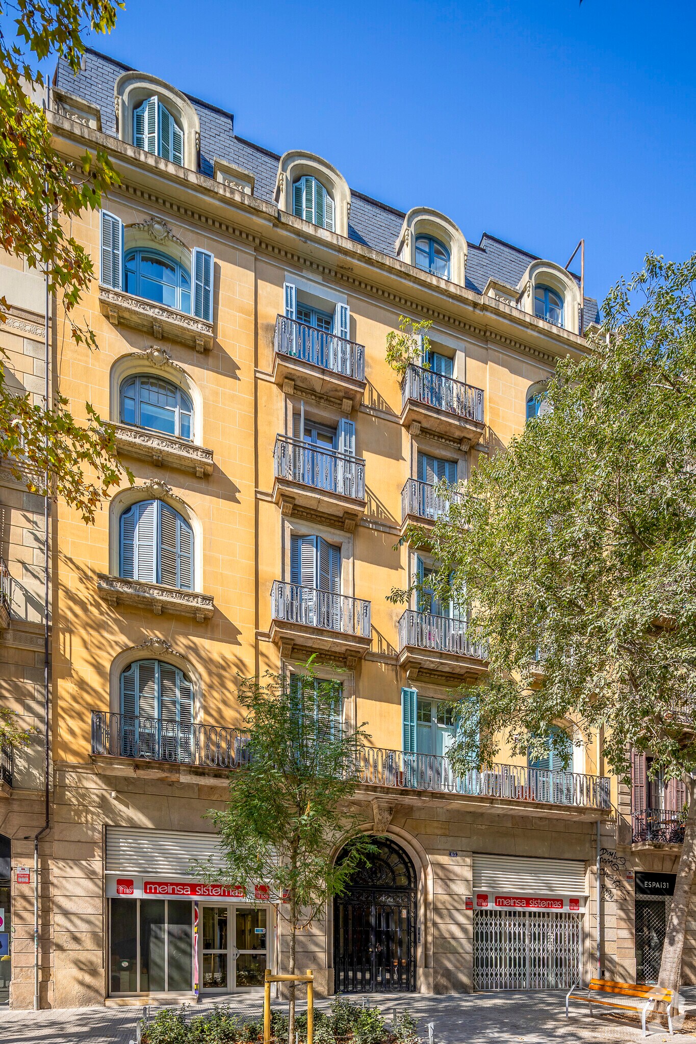 Bureau dans Barcelone, Barcelona à louer Photo principale– Image 1 sur 2