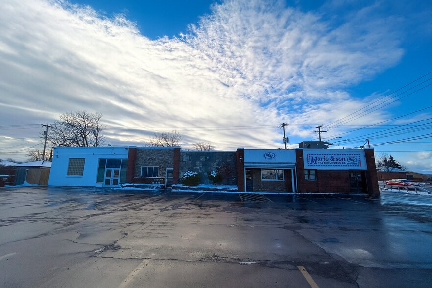 2755 Harlem Rd, Cheektowaga, NY à louer - Photo de l’immeuble – Image 2 sur 7