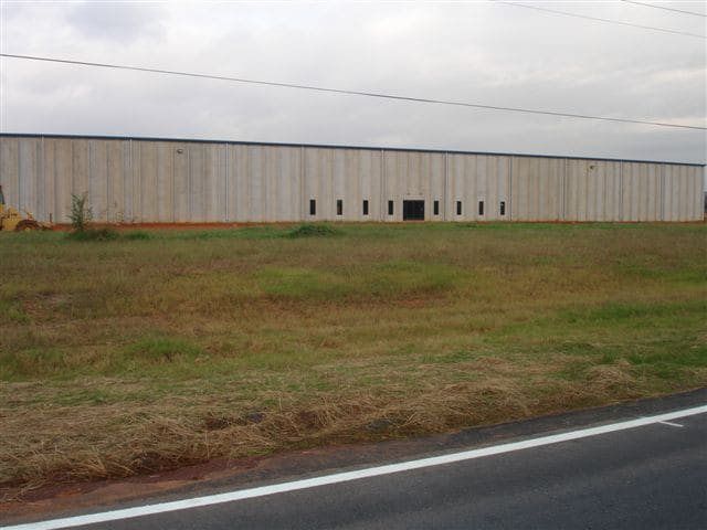 100 Enterprise Dr SW, Calhoun, GA à louer - Photo principale – Image 1 sur 6
