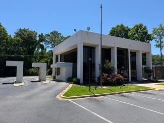 Plus de détails pour 2930 Riverside Dr, Macon-Bibb, GA - Local commercial à vendre