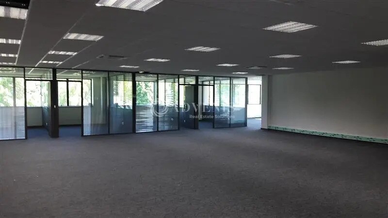 Bureau dans Bry-sur-Marne à louer - Photo de l’immeuble – Image 2 sur 6