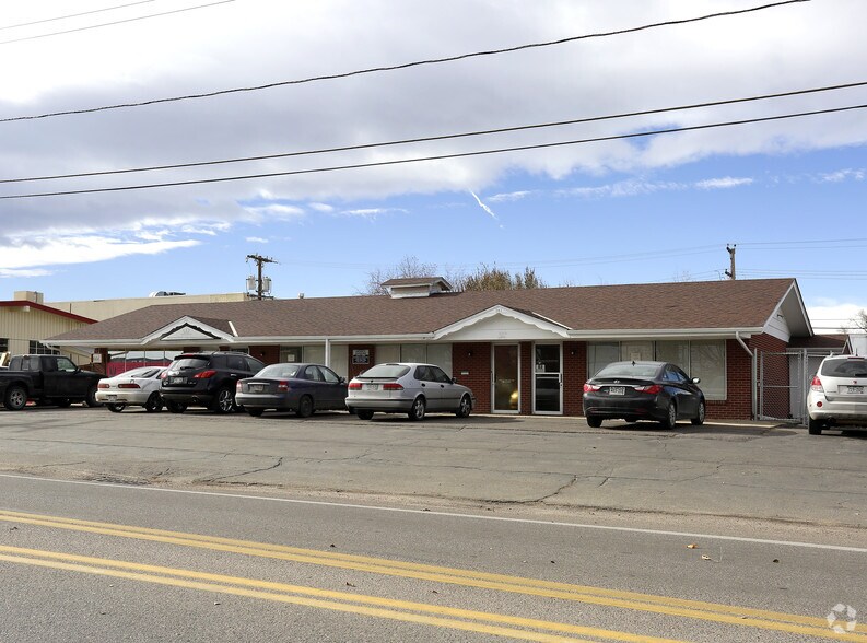 261-265 S Harlan St, Lakewood, CO à louer - Photo de l’immeuble – Image 2 sur 2